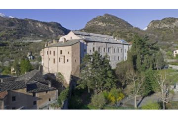 vista completa del Castello.